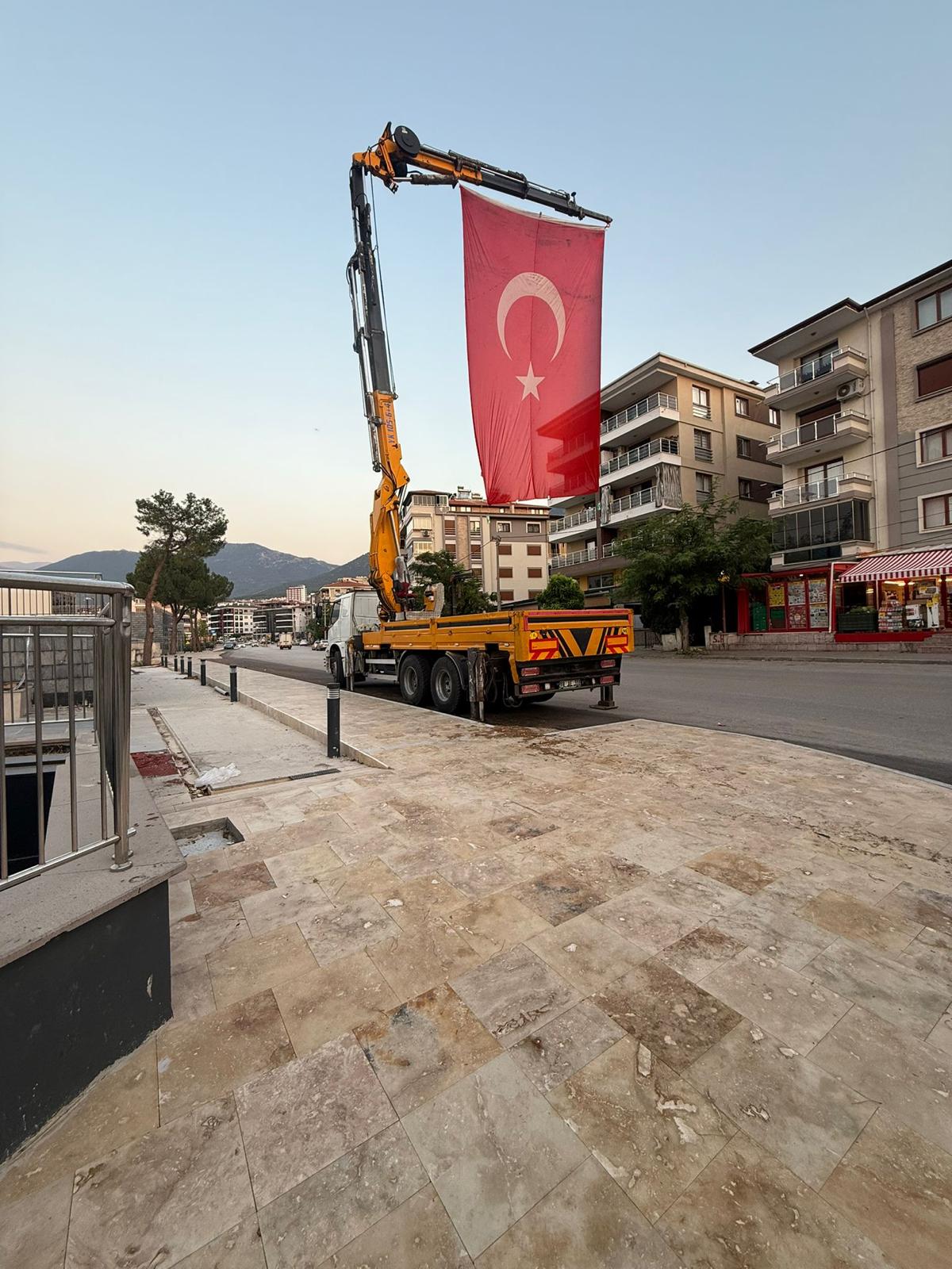 Denizli Sepetli Vinç Kiralama Projesi - Eko Platform Vinç